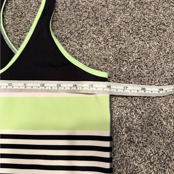 Lululemon racerback tank seawheeze limited edition size 10 EUC - Picture 3 of 3